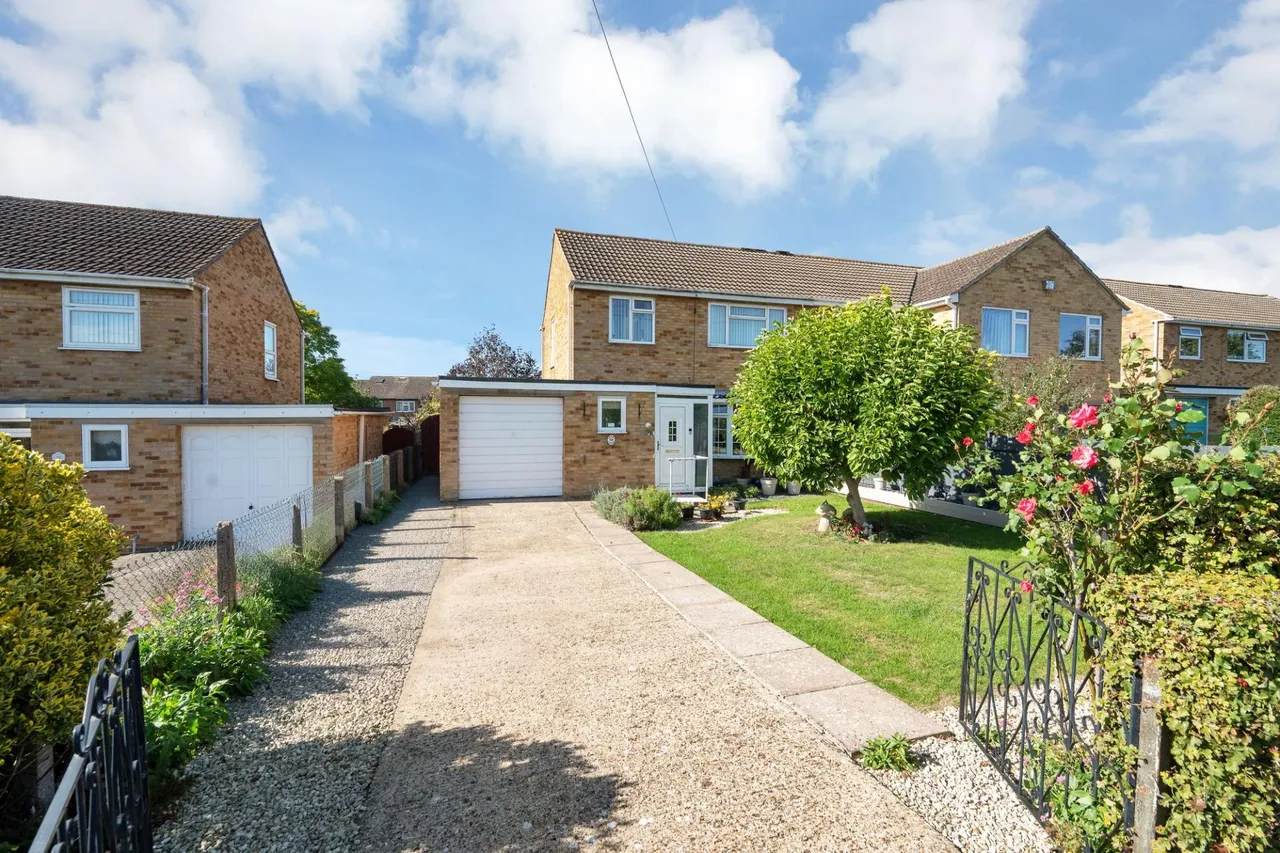 3 bed house for sale, Sandy Lane, Melton Mowbray, LE13