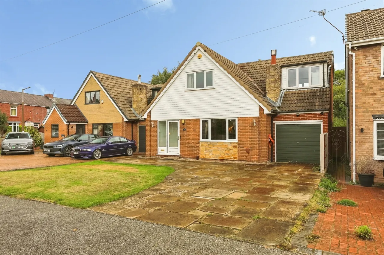 Roman Road, Darton, S75, photo 20