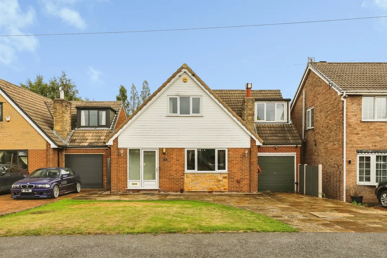Roman Road, Darton, S75, photo 21