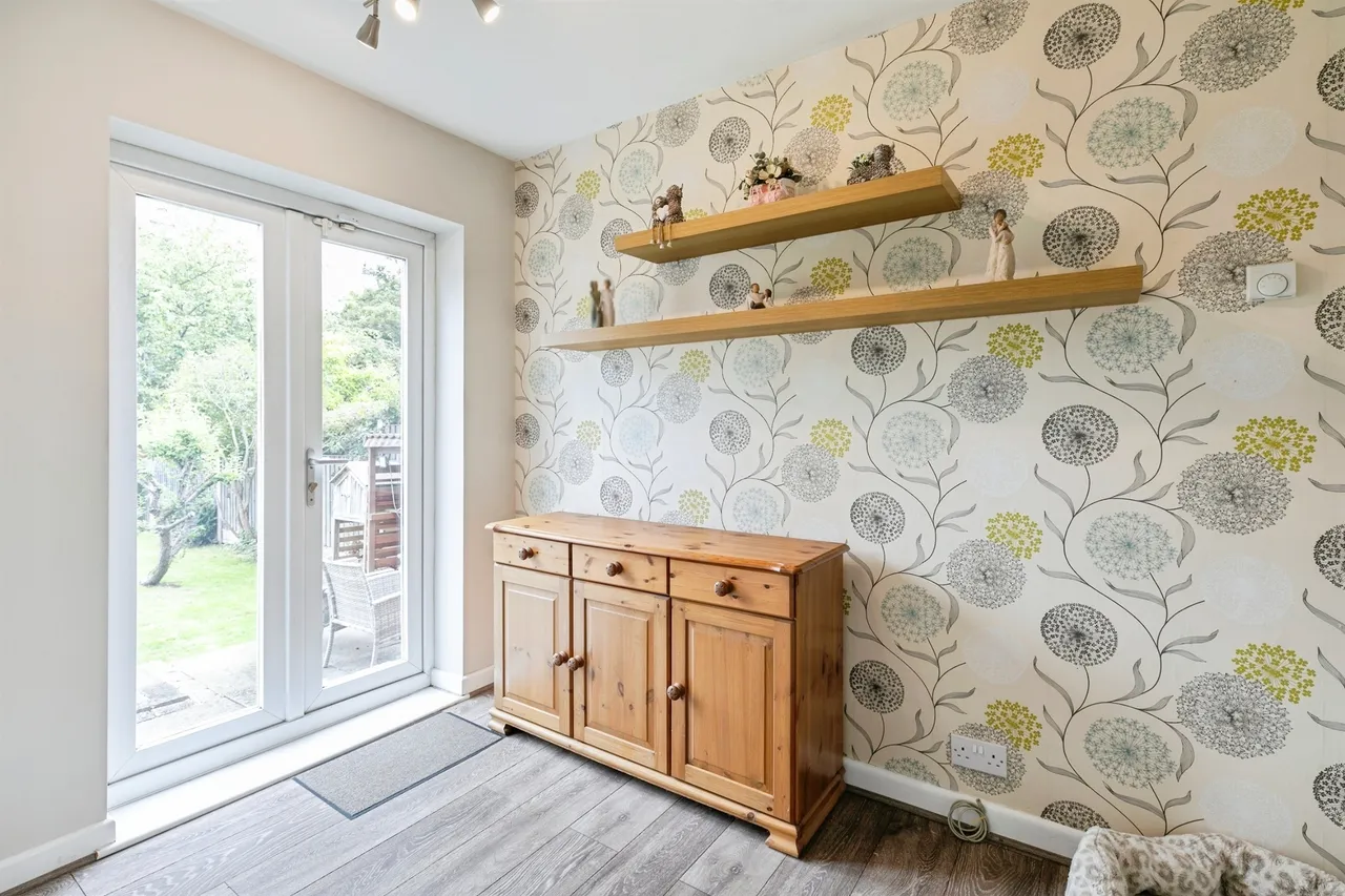 Roman Road, Darton, S75, photo 8