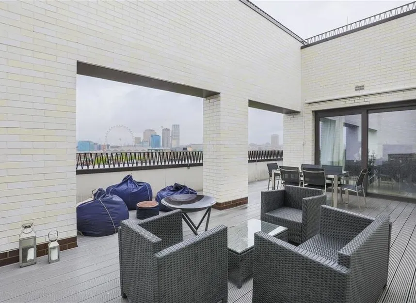 Blackfriars Road, Southwark, SE1, photo 3
