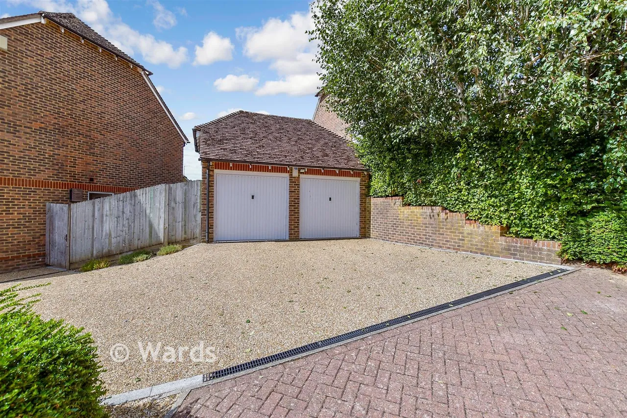 Button Lane, Bearsted, ME15, photo 21