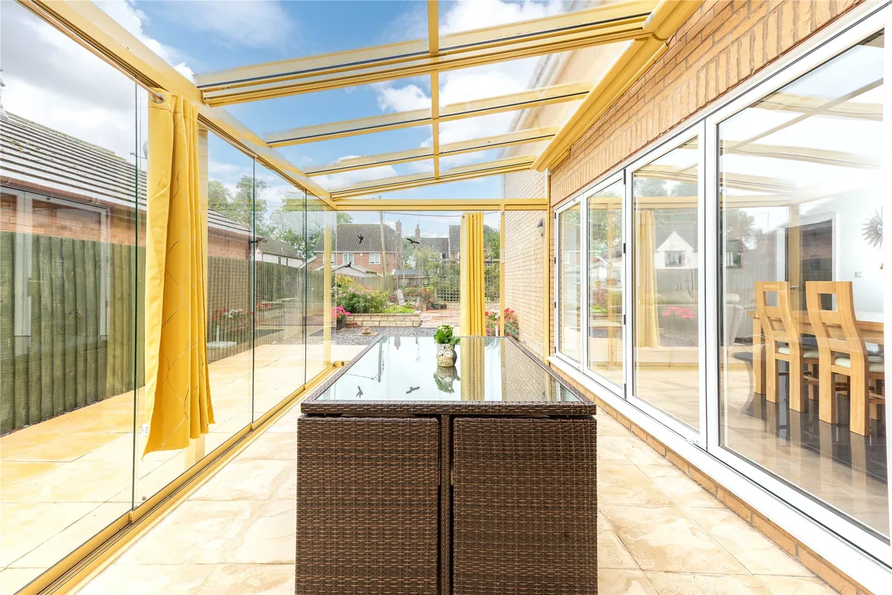 Preston Capes Road, Newnham, NN11, photo 8