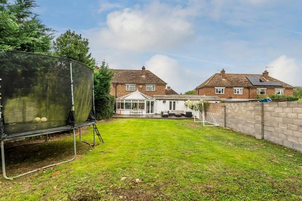 Winfield Grove, Newdigate, RH5, photo 15