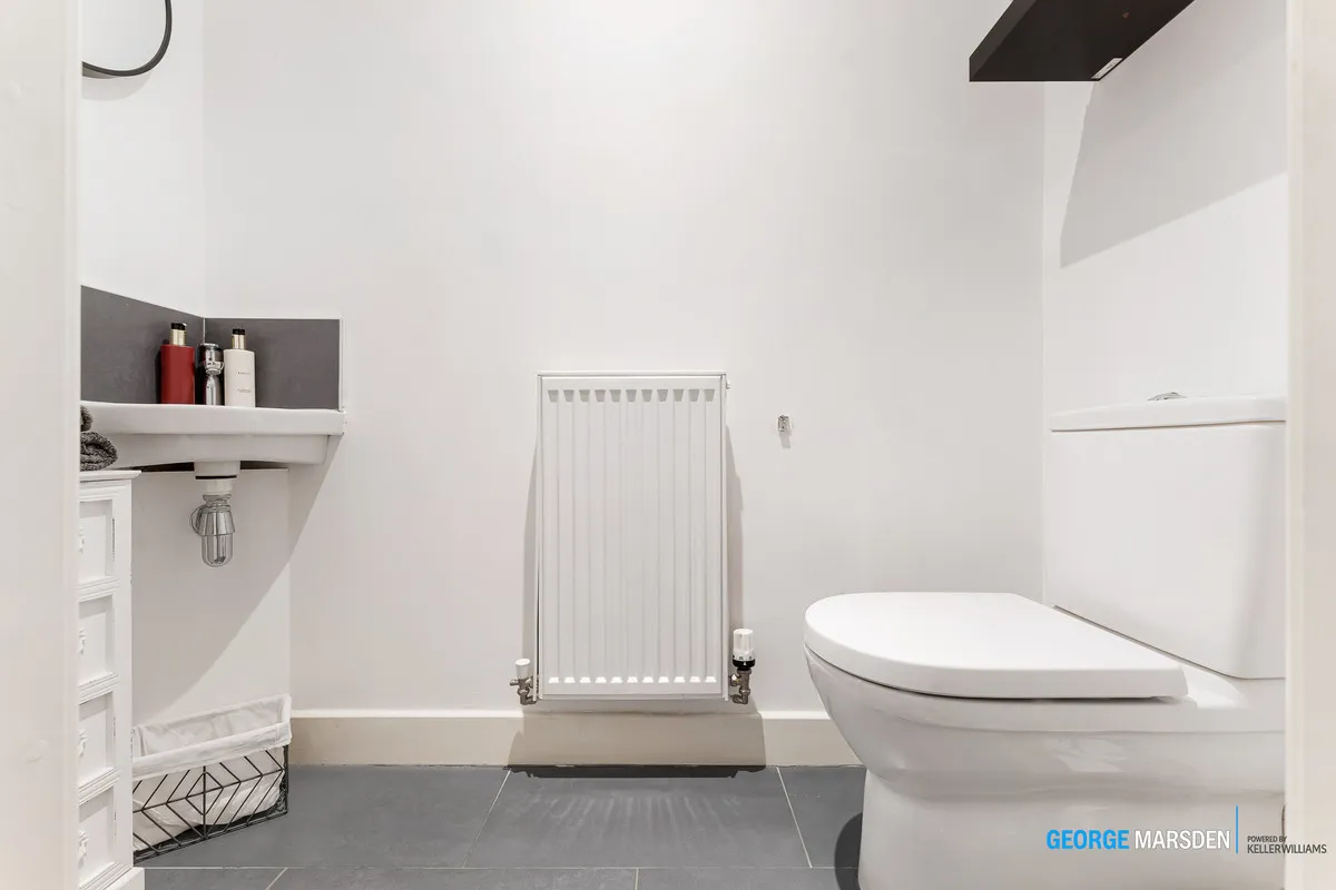 Regents Place, Bolton, BL6, photo 13