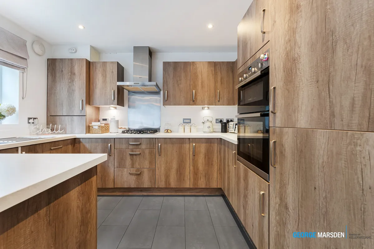 Regents Place, Bolton, BL6, photo 5