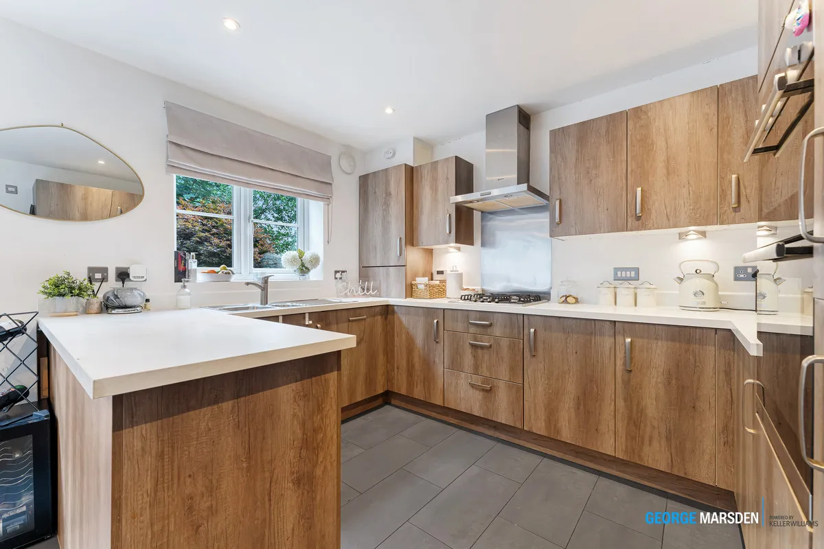 Regents Place, Bolton, BL6, photo 11