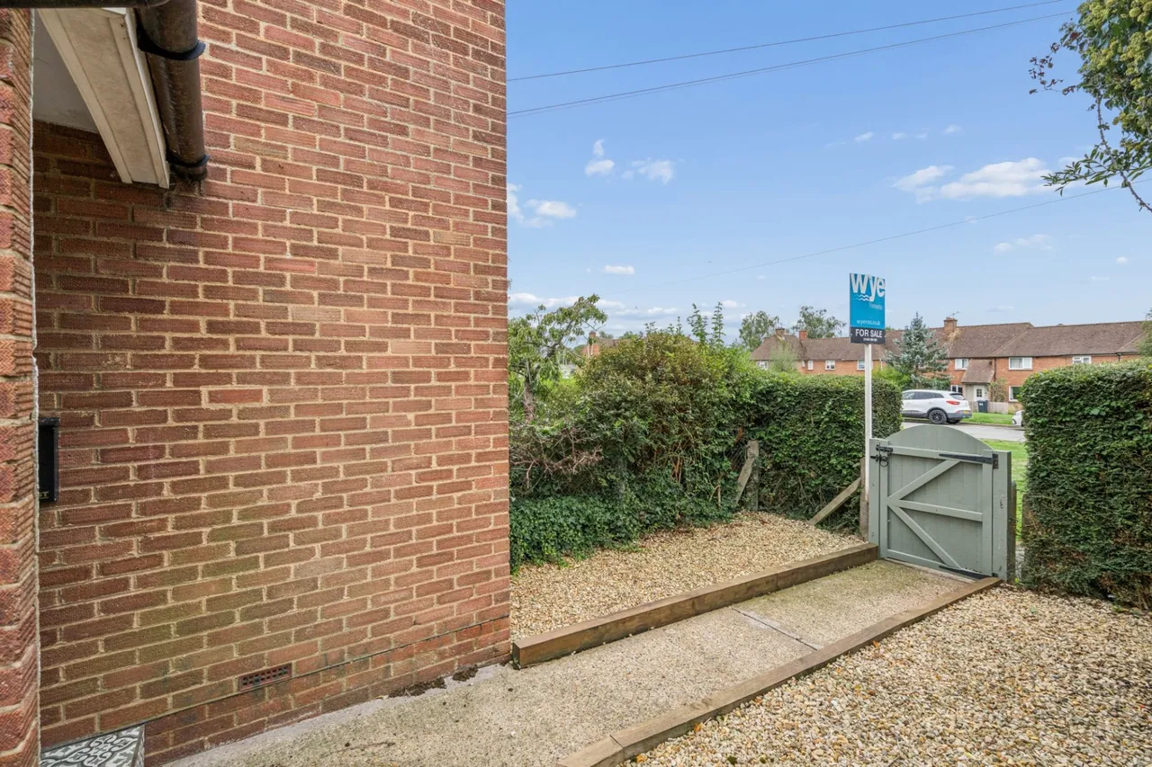 Gryms Dyke, Prestwood, HP16, photo 21