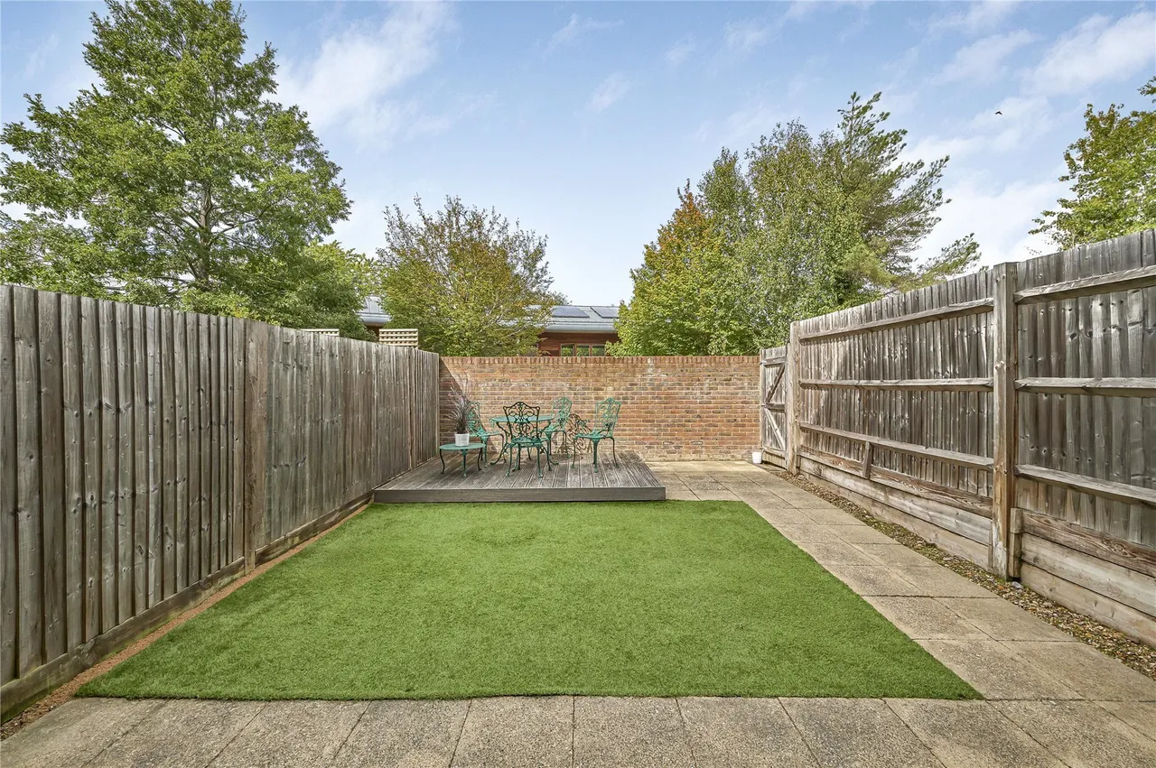 John Hunter Avenue, London, SW17, photo 9