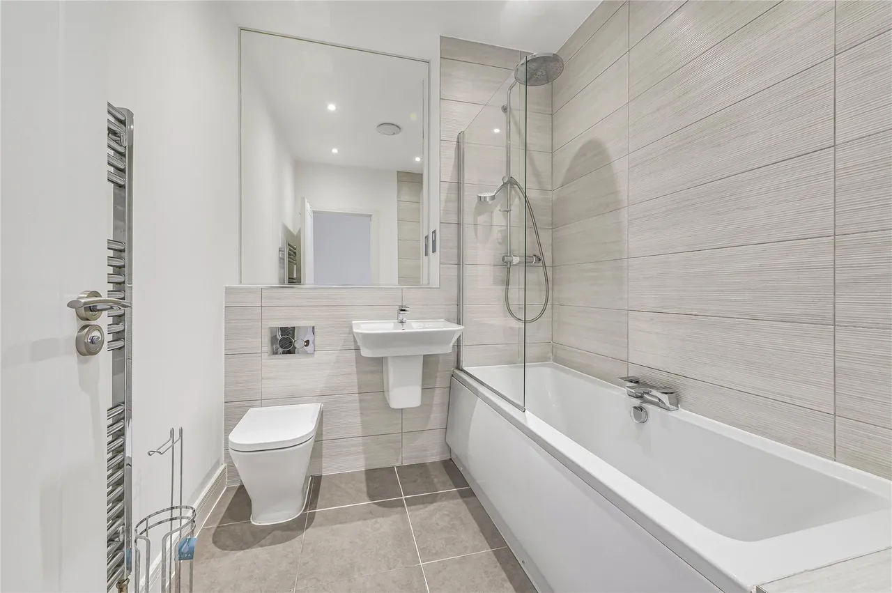 John Hunter Avenue, London, SW17, photo 7