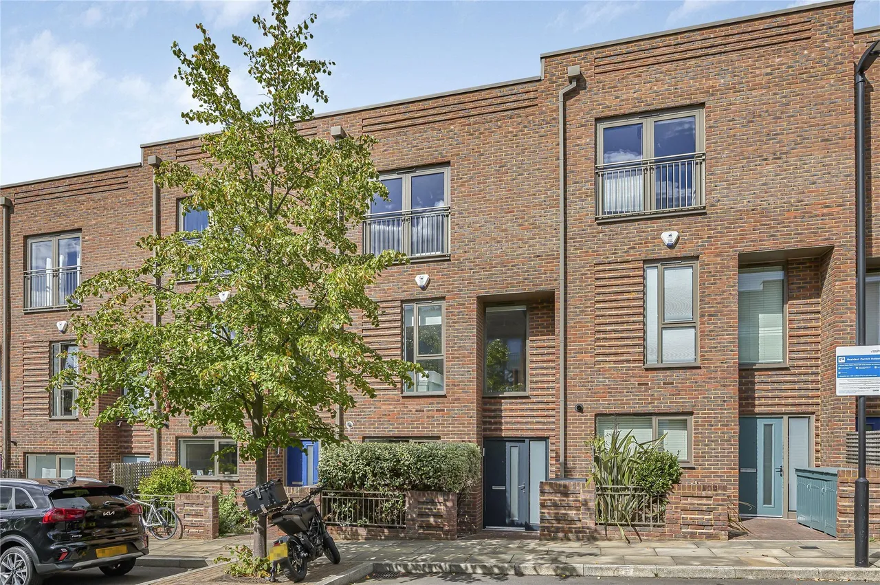 John Hunter Avenue, London, SW17, photo 11