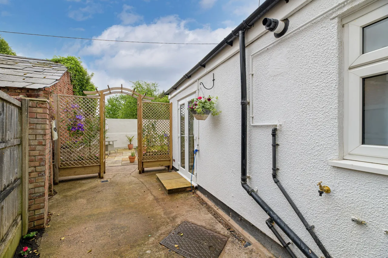 Bridge Lane, Frodsham, photo 23