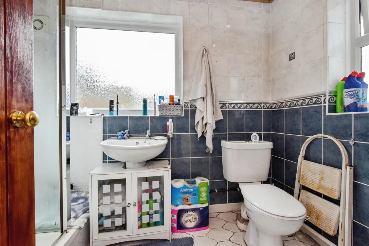 Williams Terrace, Treharris, CF46, photo 7