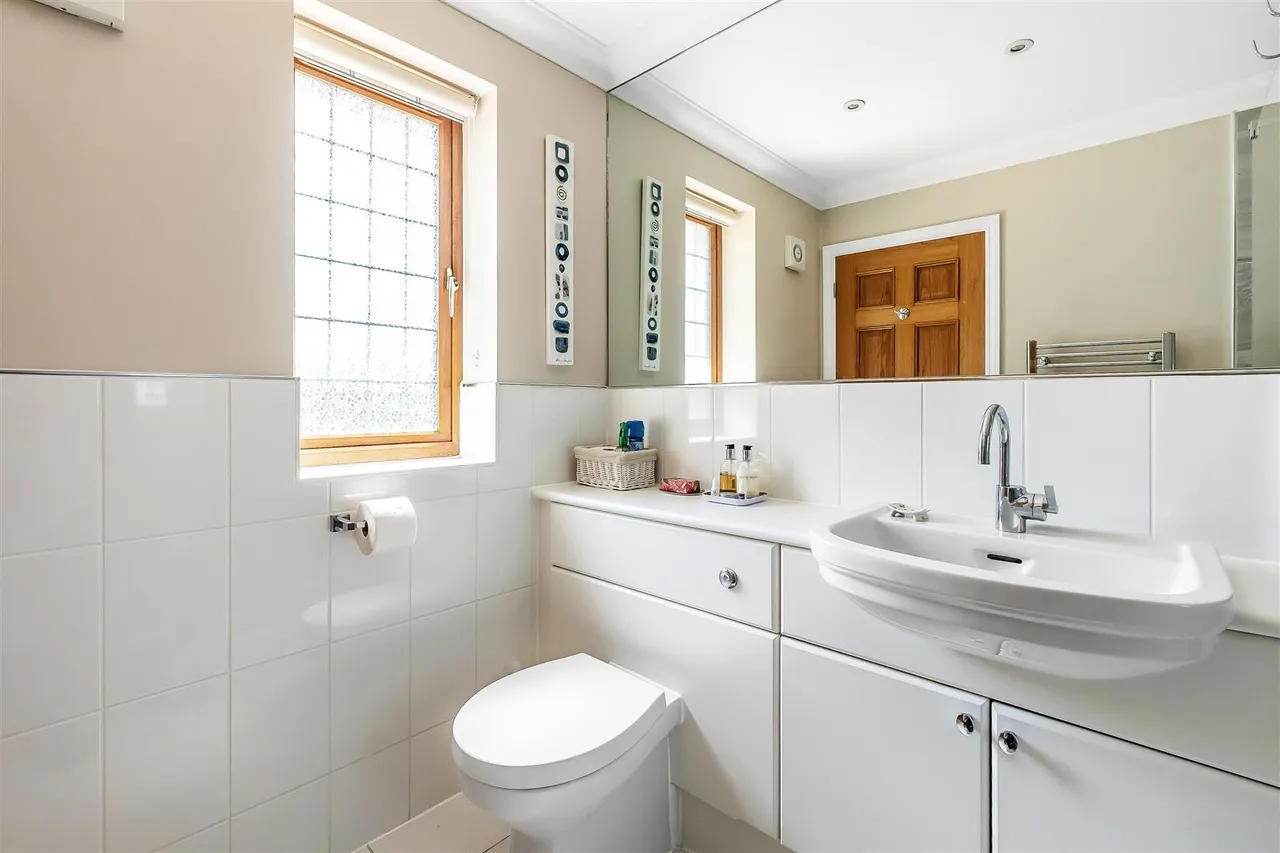 Willow Walk, Great Bookham, KT23, photo 28