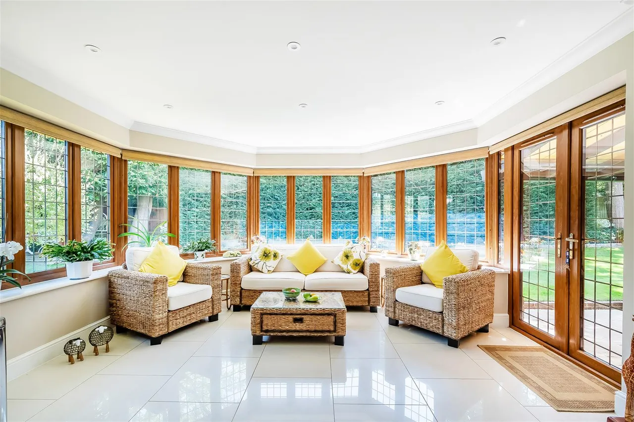 Willow Walk, Great Bookham, KT23, photo 8