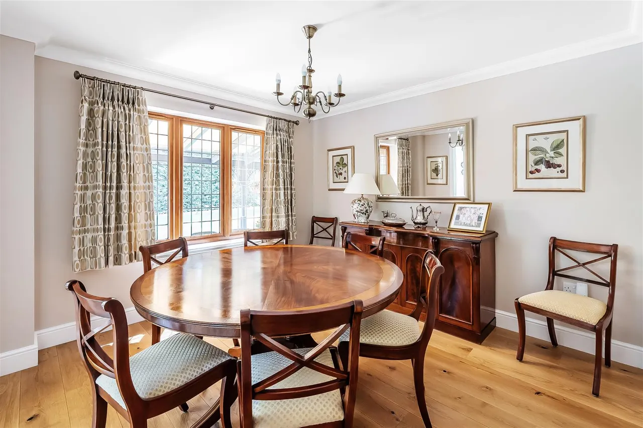 Willow Walk, Great Bookham, KT23, photo 11