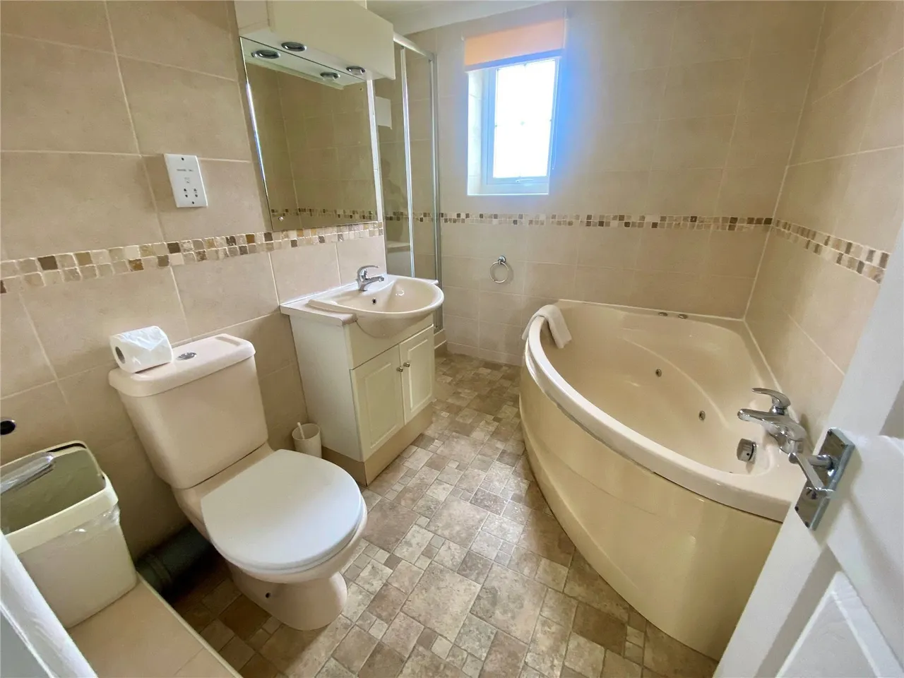 Newquay, TR8, photo 16