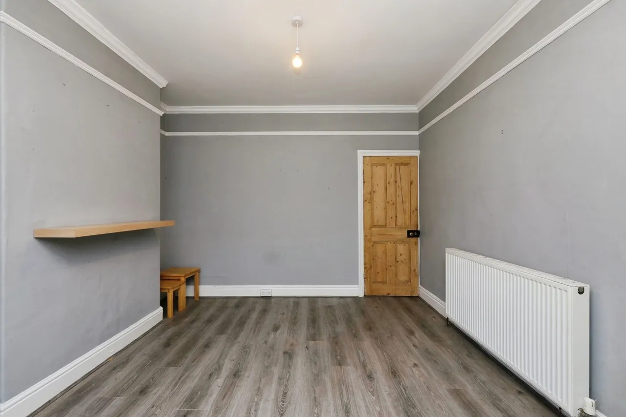Huntingtower Road, Sheffield, South Yorkshire, S11, photo 12