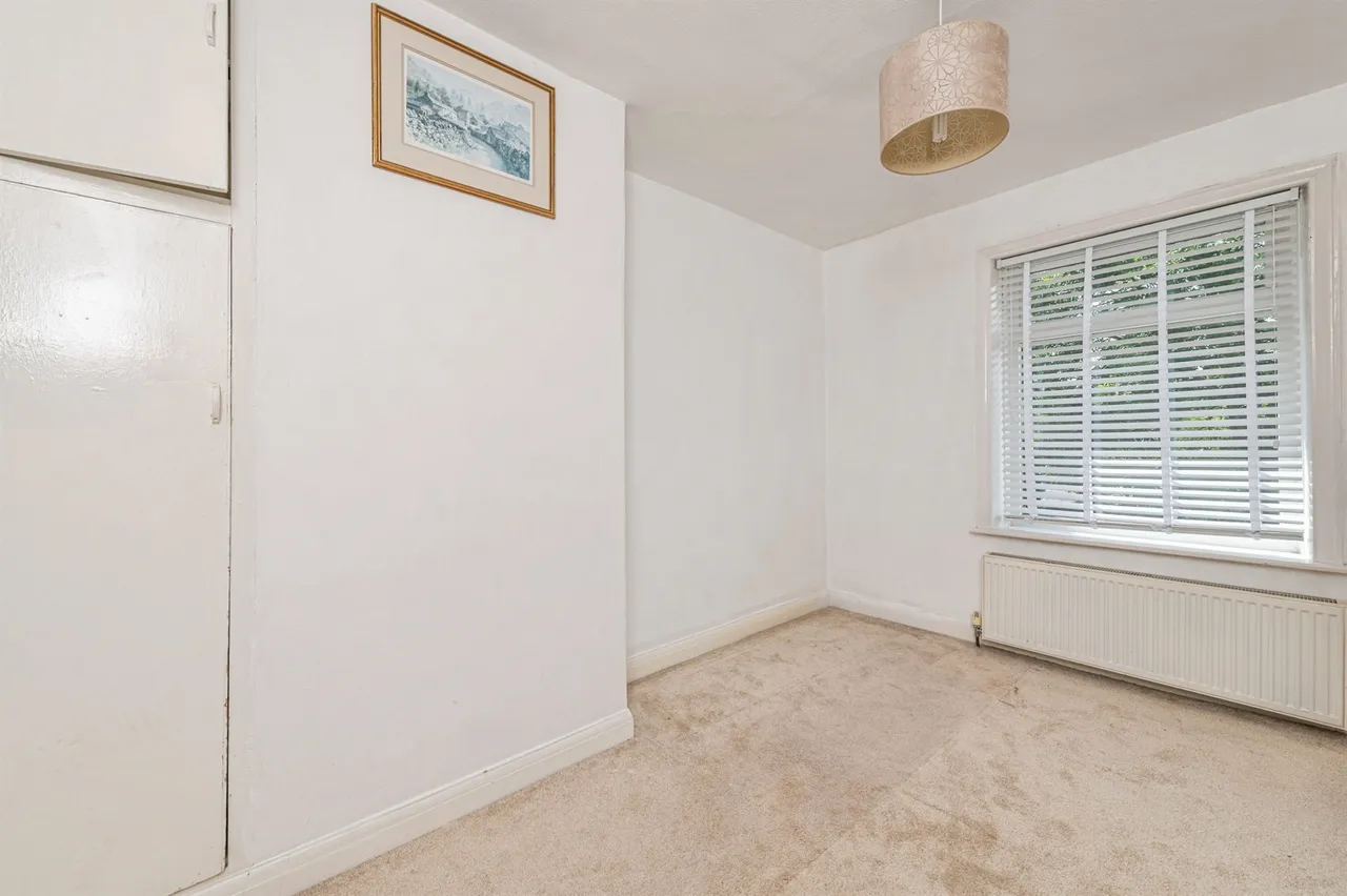 Lister Street, Moldgreen, Huddersfield, photo 6