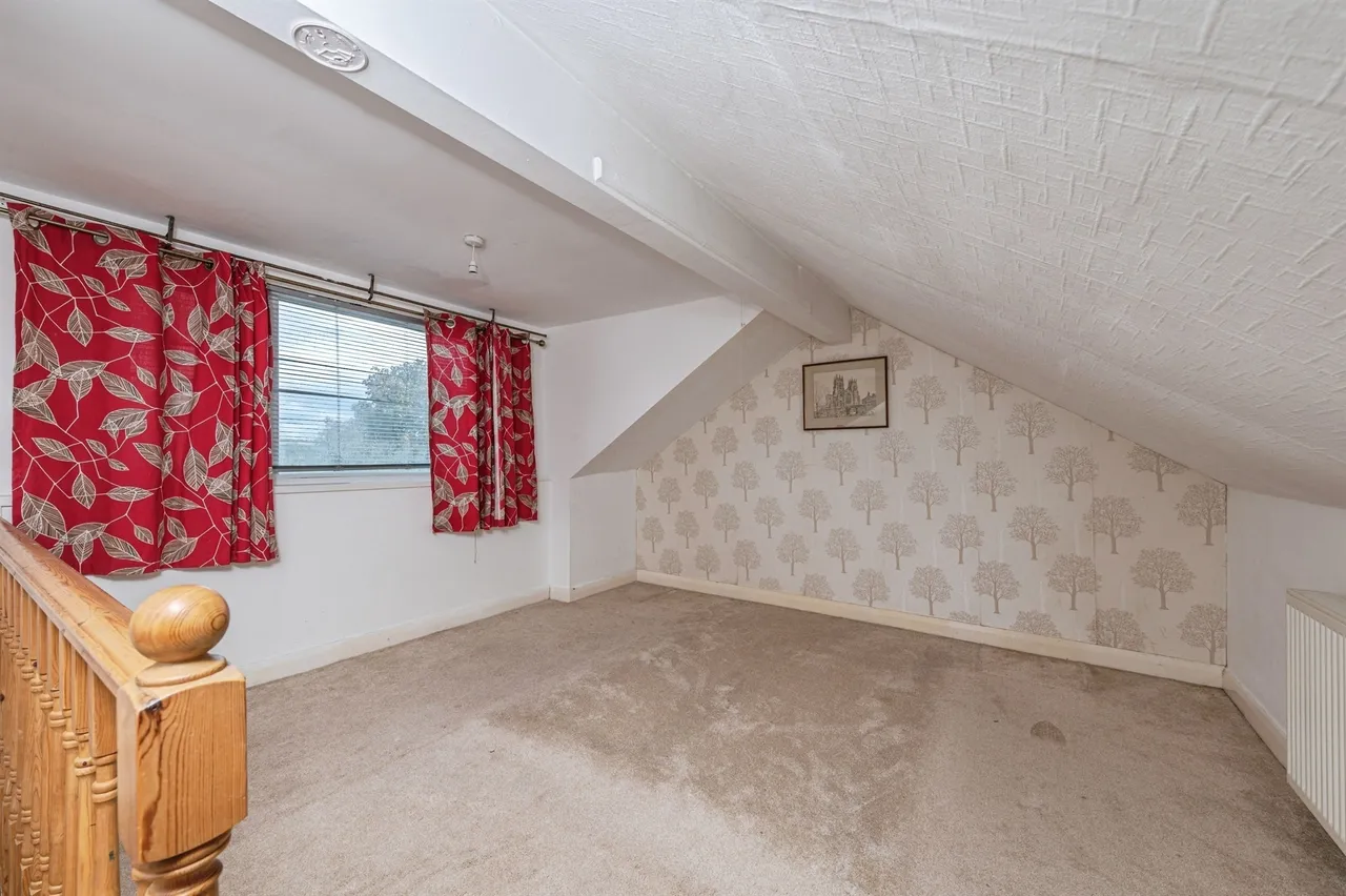 Lister Street, Moldgreen, Huddersfield, photo 8