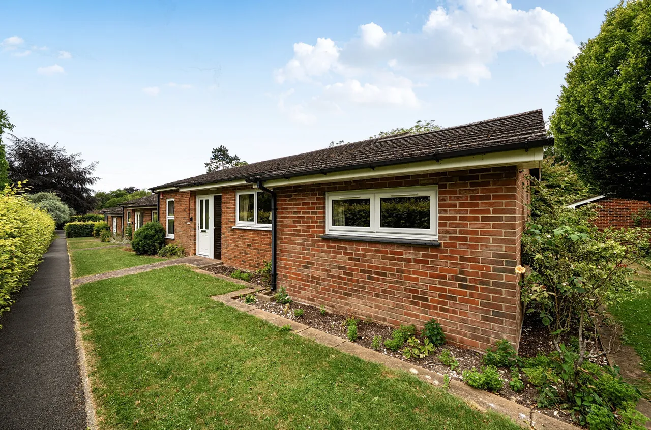 2 bed house for sale, Bedfield Lane, Headbourne Worthy, SO23