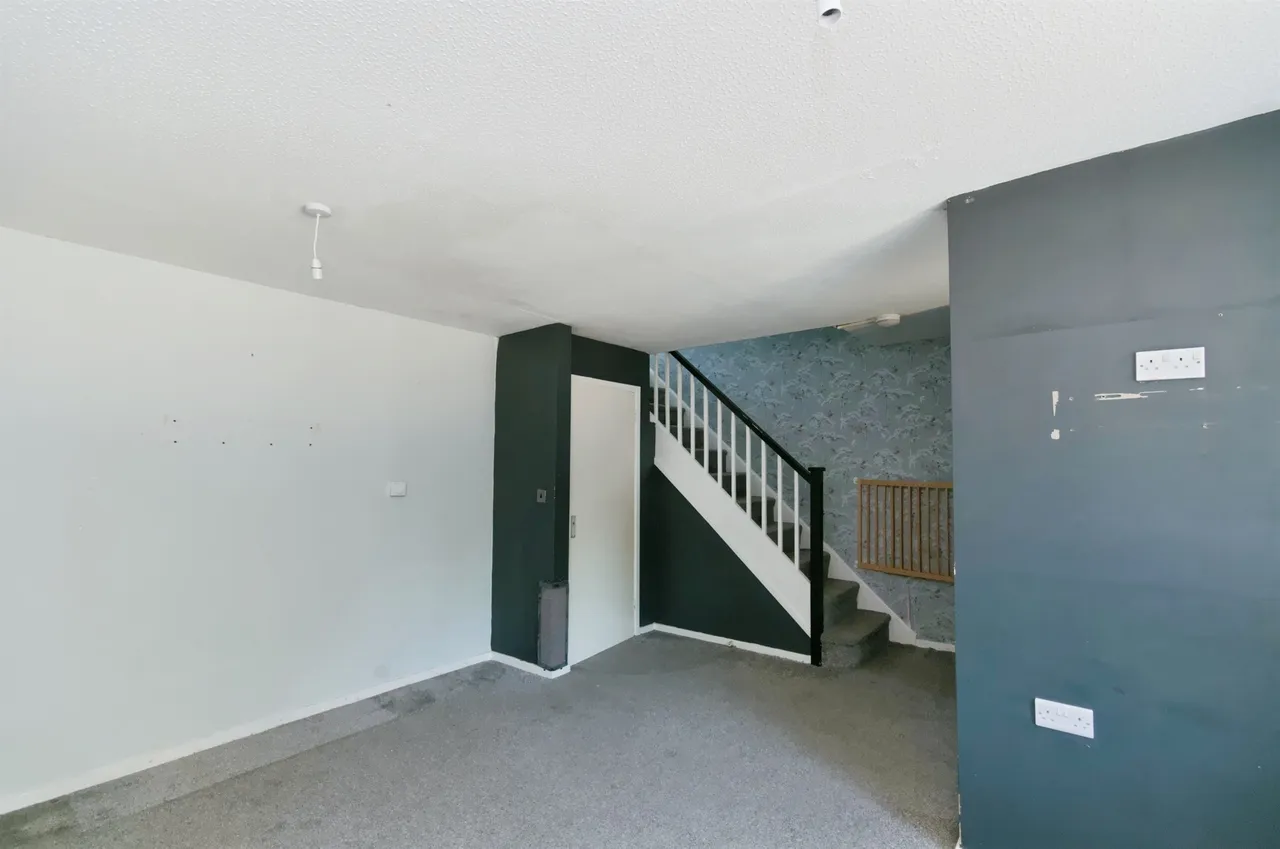 Britten Close, Eastbourne, photo 4