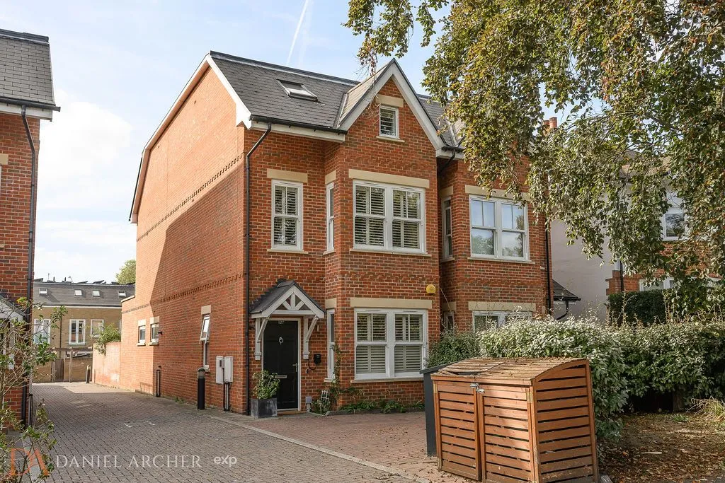 Durham Road, West Wimbledon, SW20, photo 24
