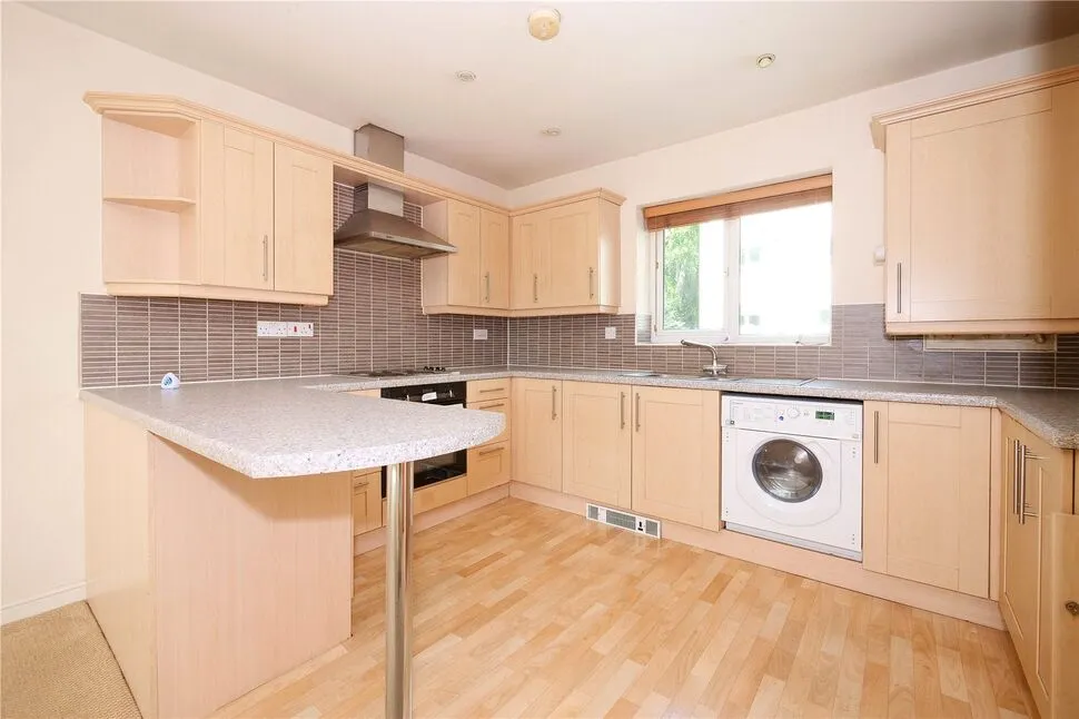 Lodge Road, Thackley, West Yorkshire, BD10, photo 3