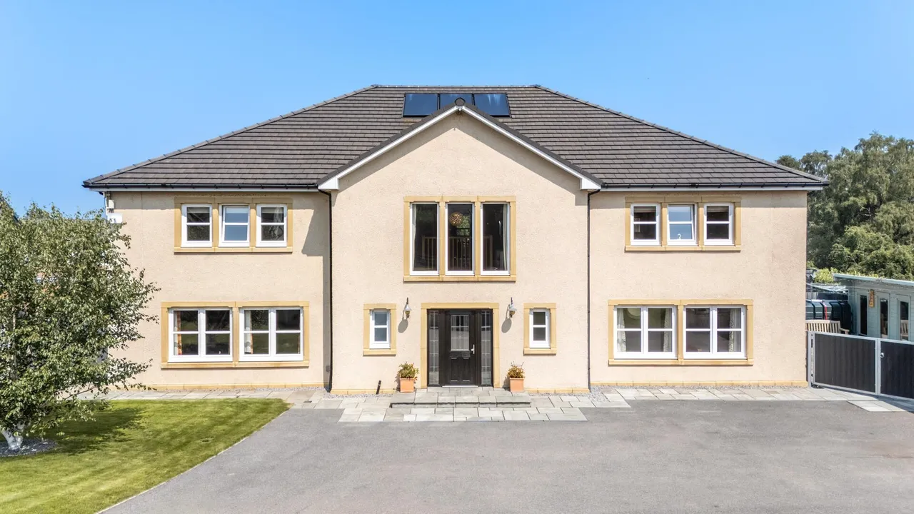 Hallowood Road, Elgin, photo 2