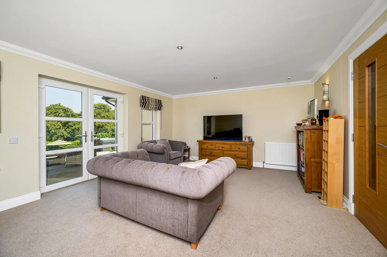 Hallowood Road, Elgin, photo 34
