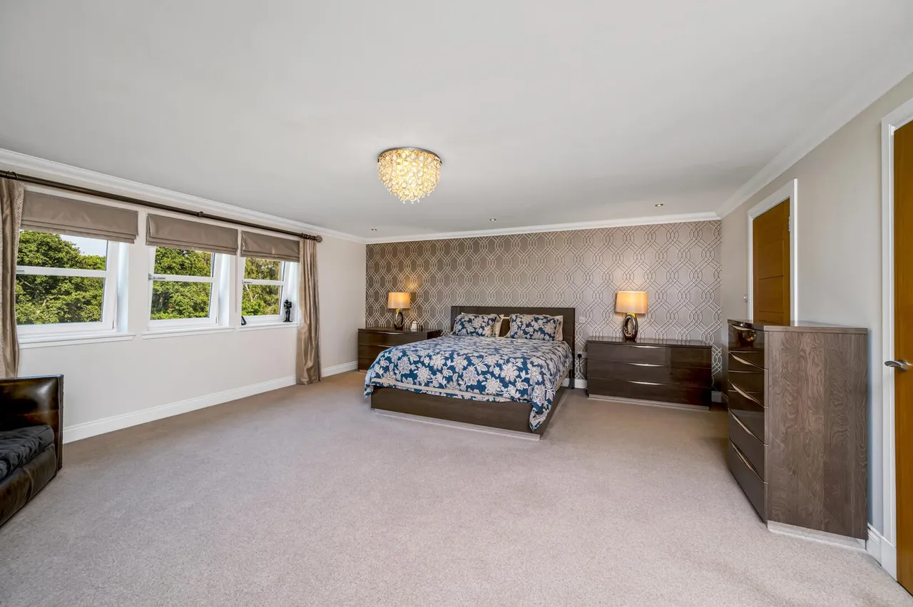 Hallowood Road, Elgin, photo 22