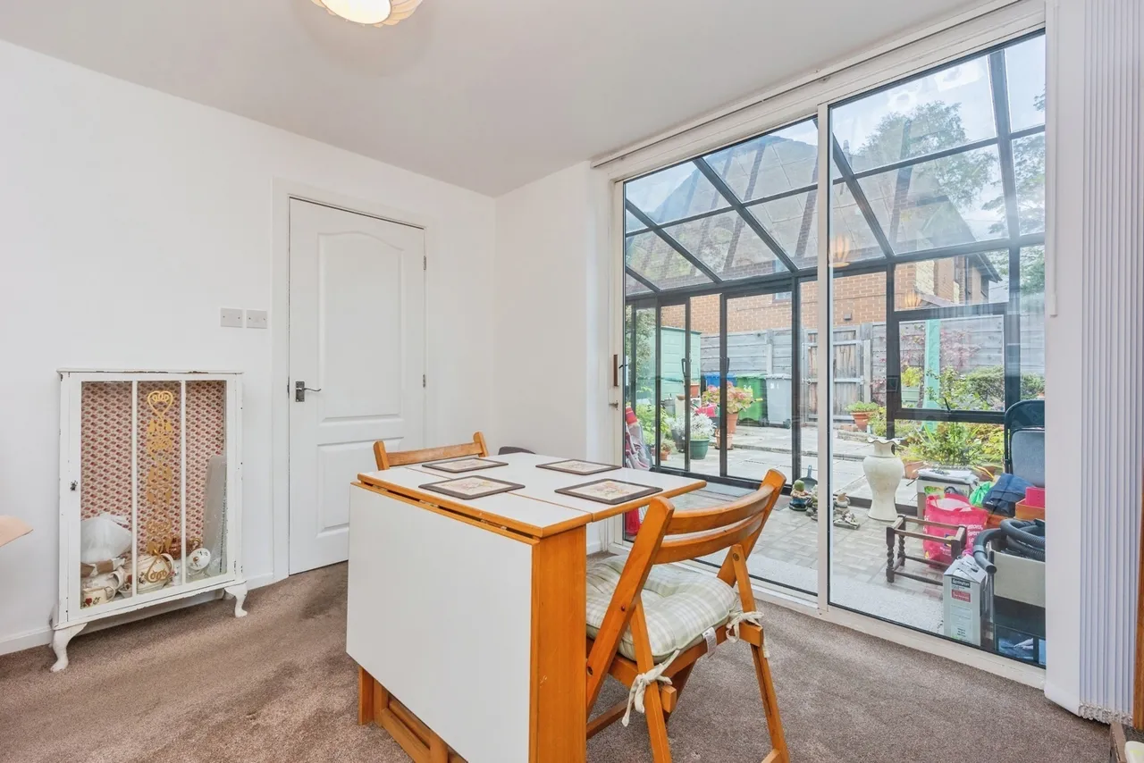 York Road, Sale, Greater Manchester, M33, photo 8