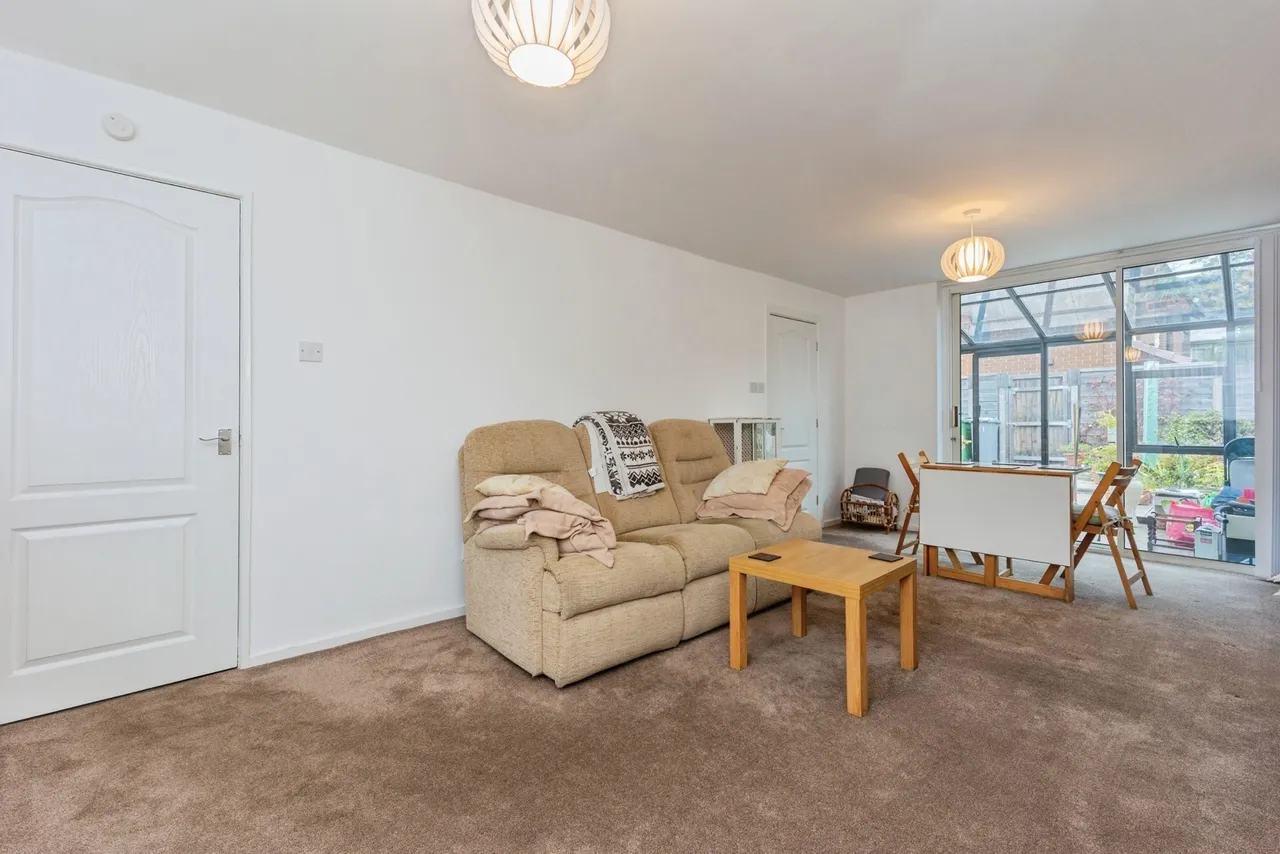 York Road, Sale, Greater Manchester, M33, photo 9