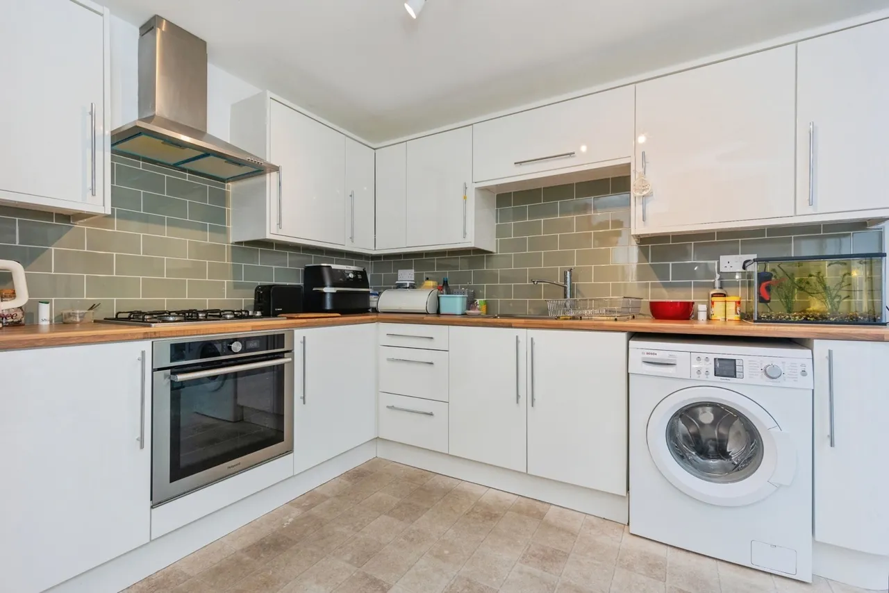 York Road, Sale, Greater Manchester, M33, photo 4