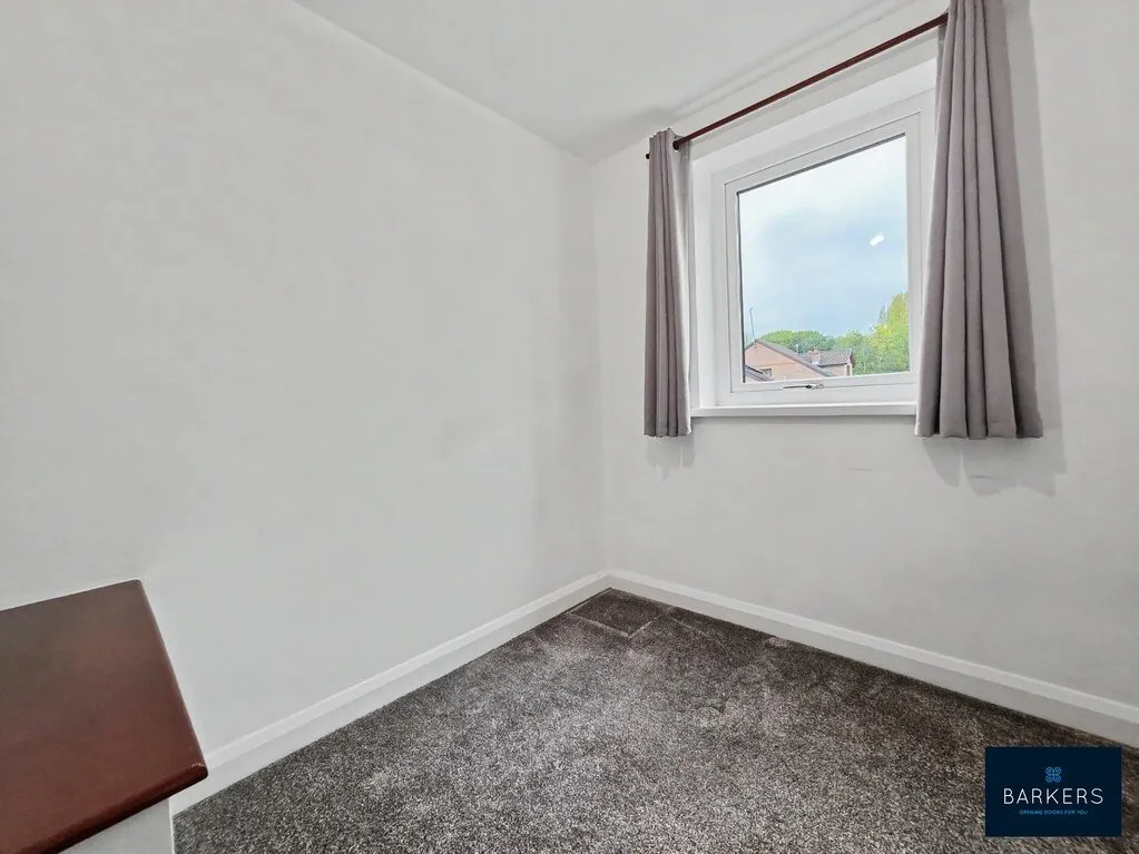 The Burrows, Birstall, WF17, photo 10