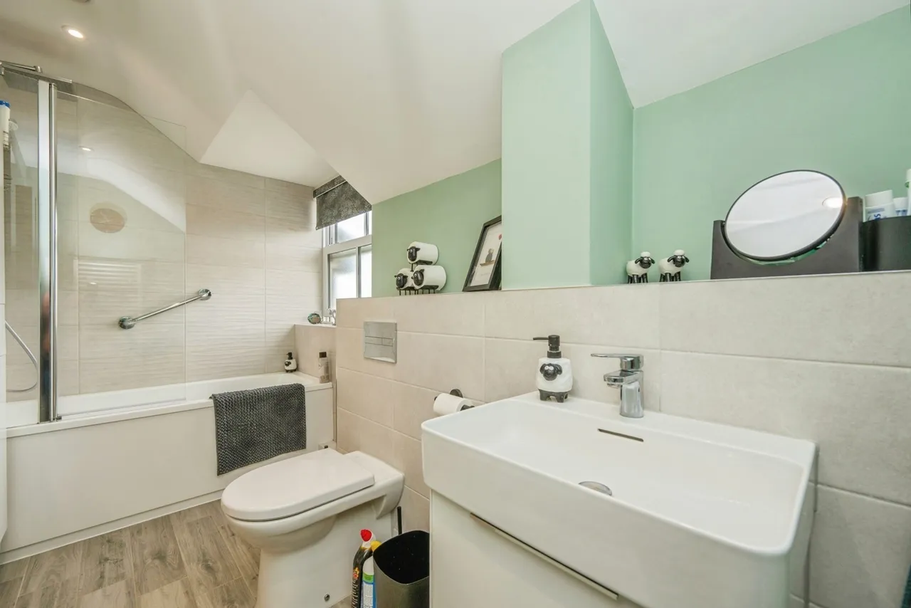 Lime Tree Court, Bonehill Road, Tamworth, Staffordshire, B78, photo 10
