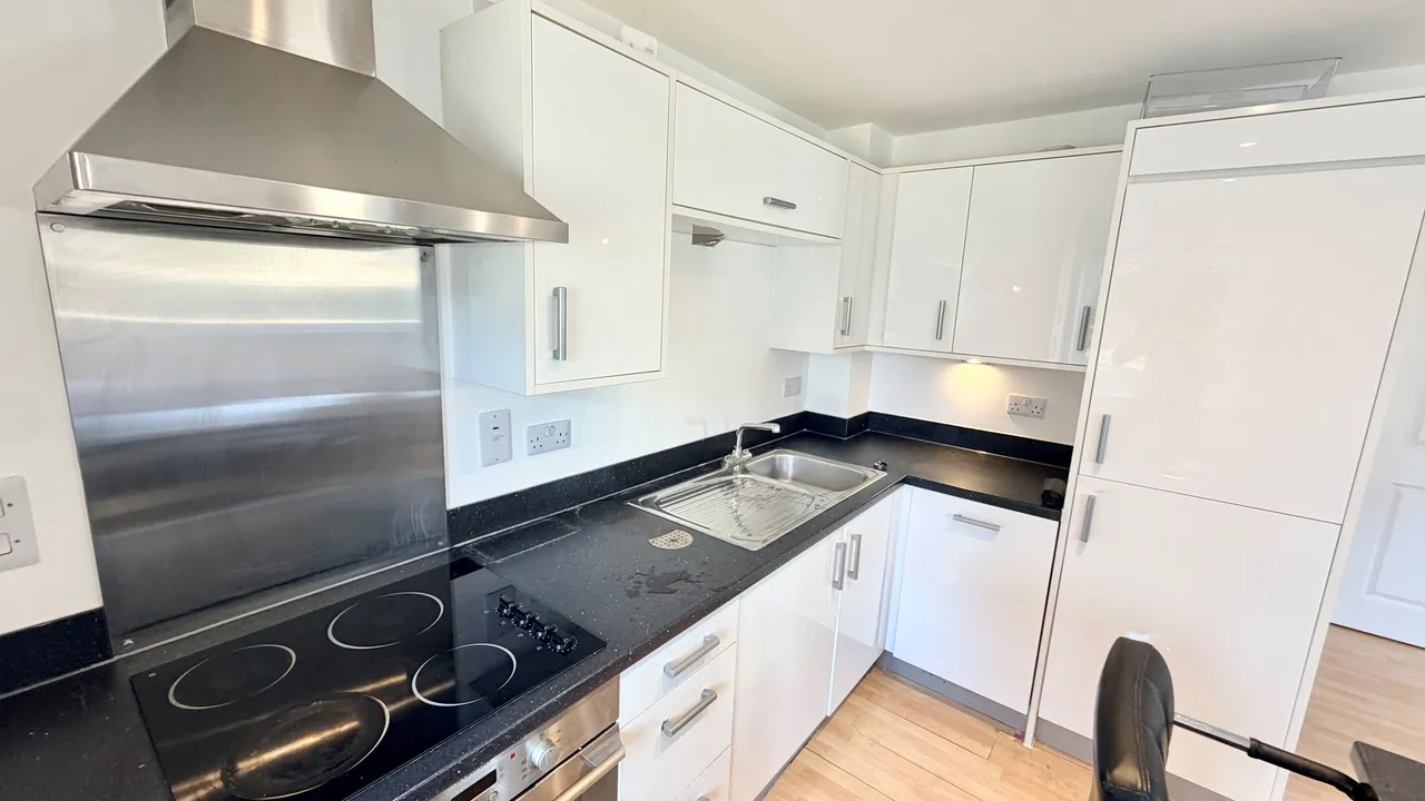 Stafford Avenue, Hornchurch, RM11 2EP, photo 6