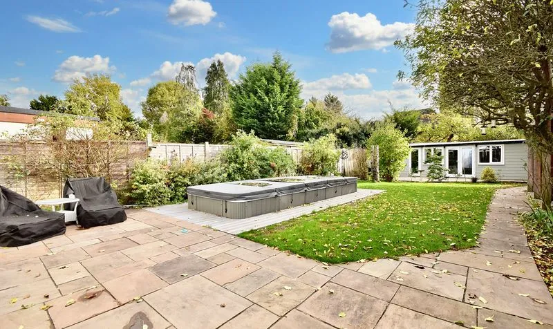 Links Road, Ashtead, KT21, photo 2