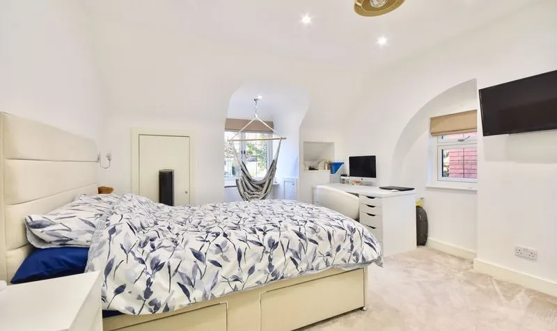 Links Road, Ashtead, KT21, photo 13