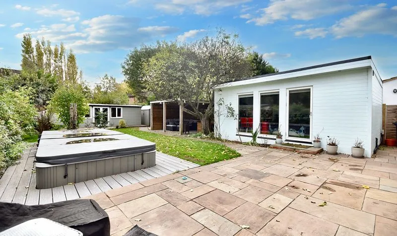 Links Road, Ashtead, KT21, photo 25