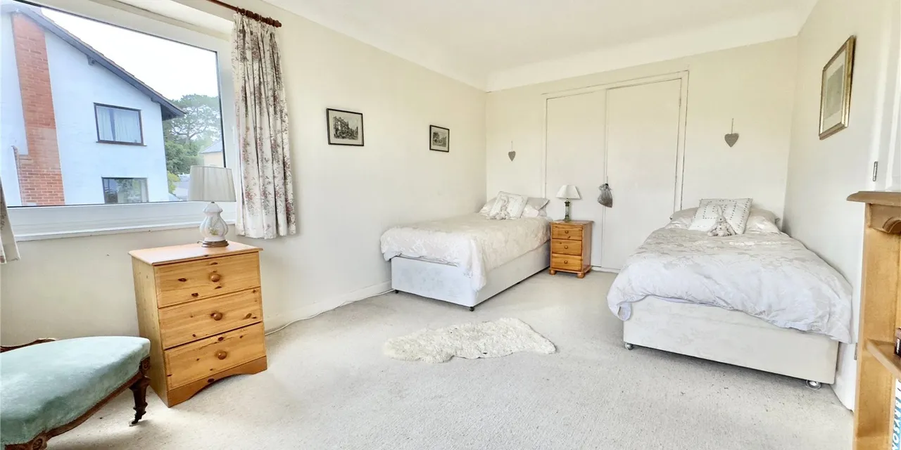 Dalesway, Heswall, CH60, photo 18