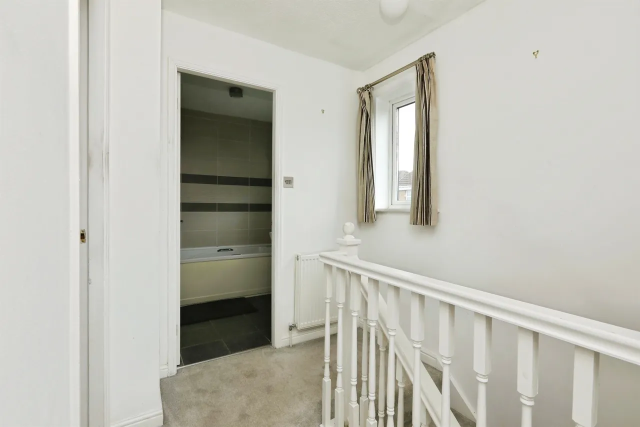 Alexander Drive, Worksop, photo 5