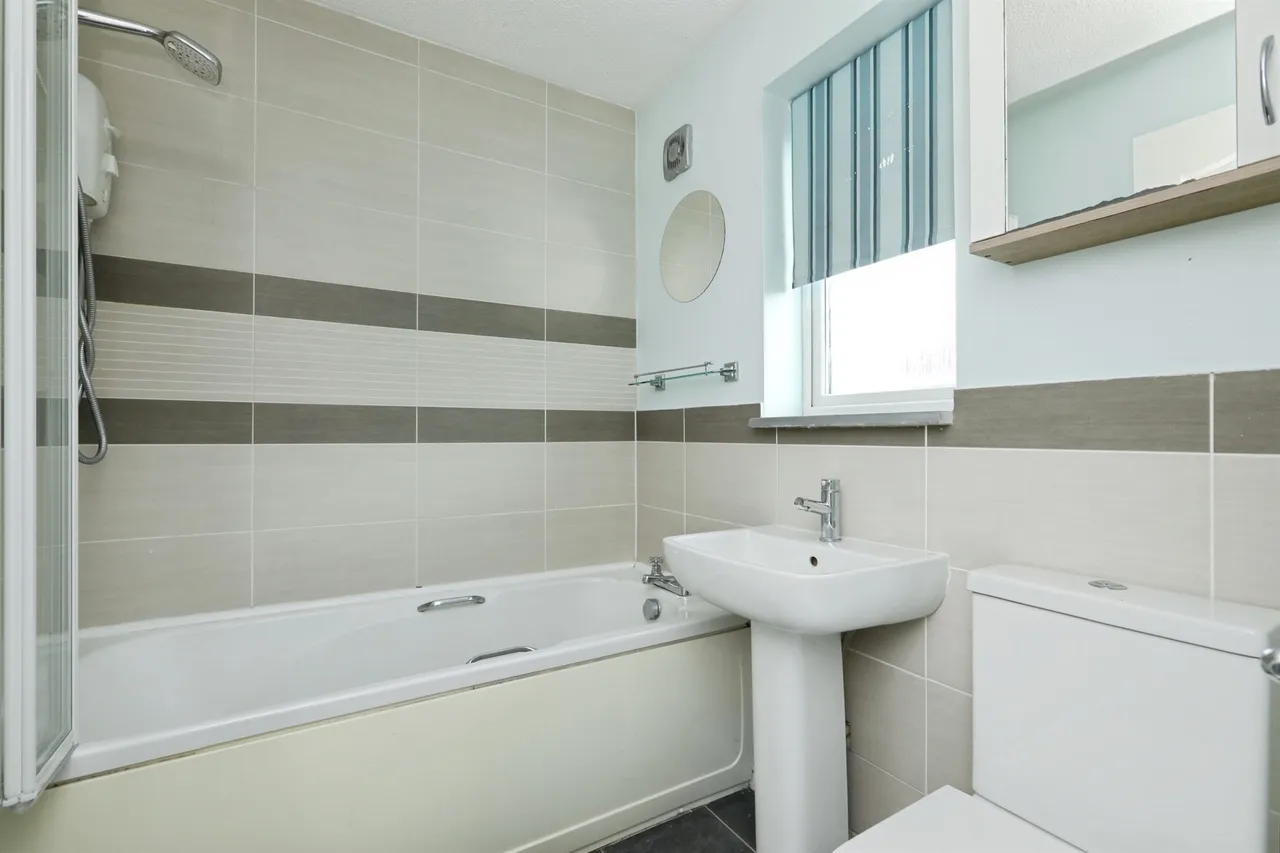 Alexander Drive, Worksop, photo 10