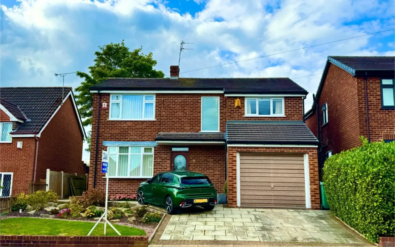 4 bed house for sale — Bleak Hill Road, Windle