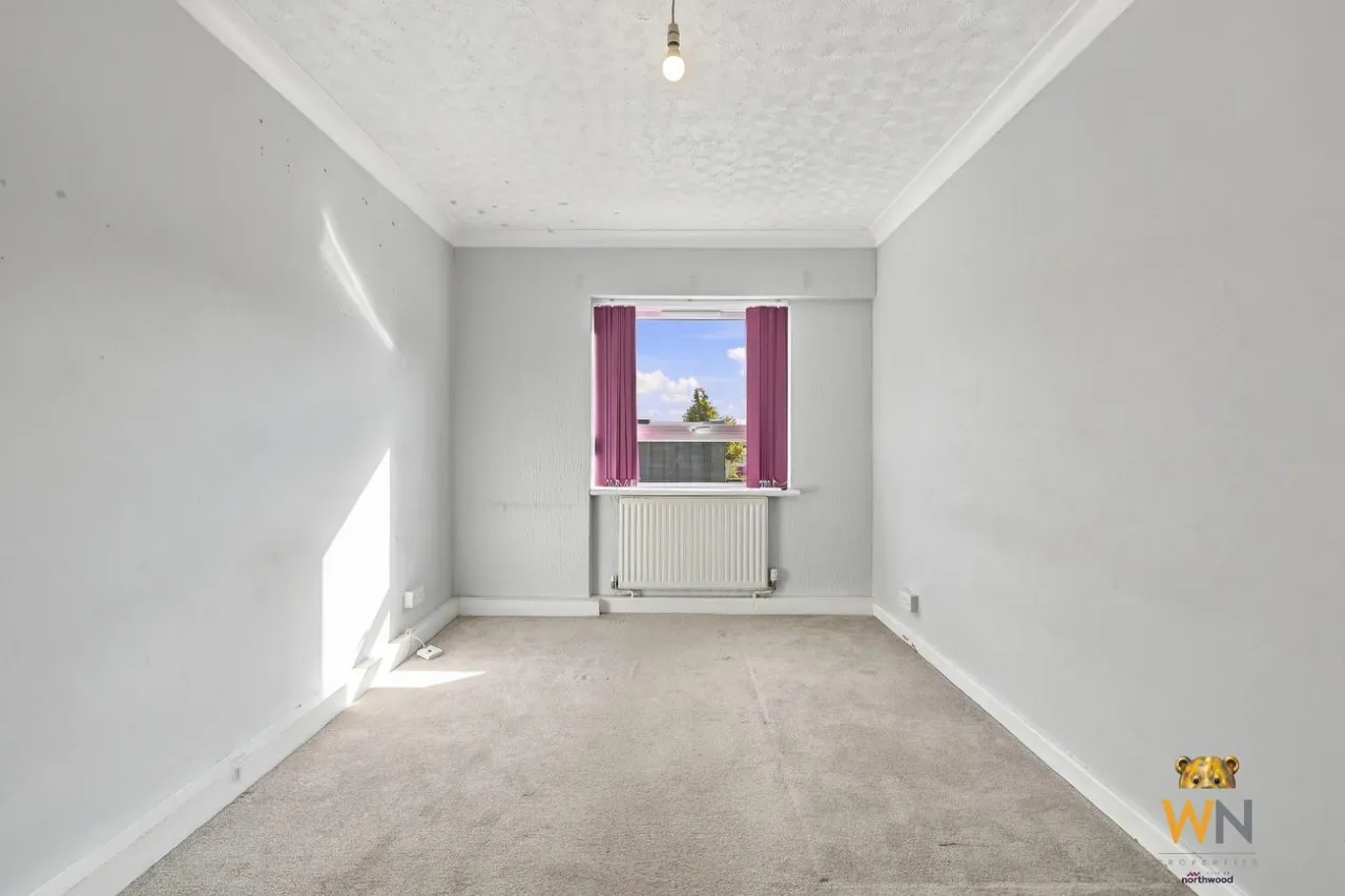 Hutton Road, Shenfield, CM15, photo 10