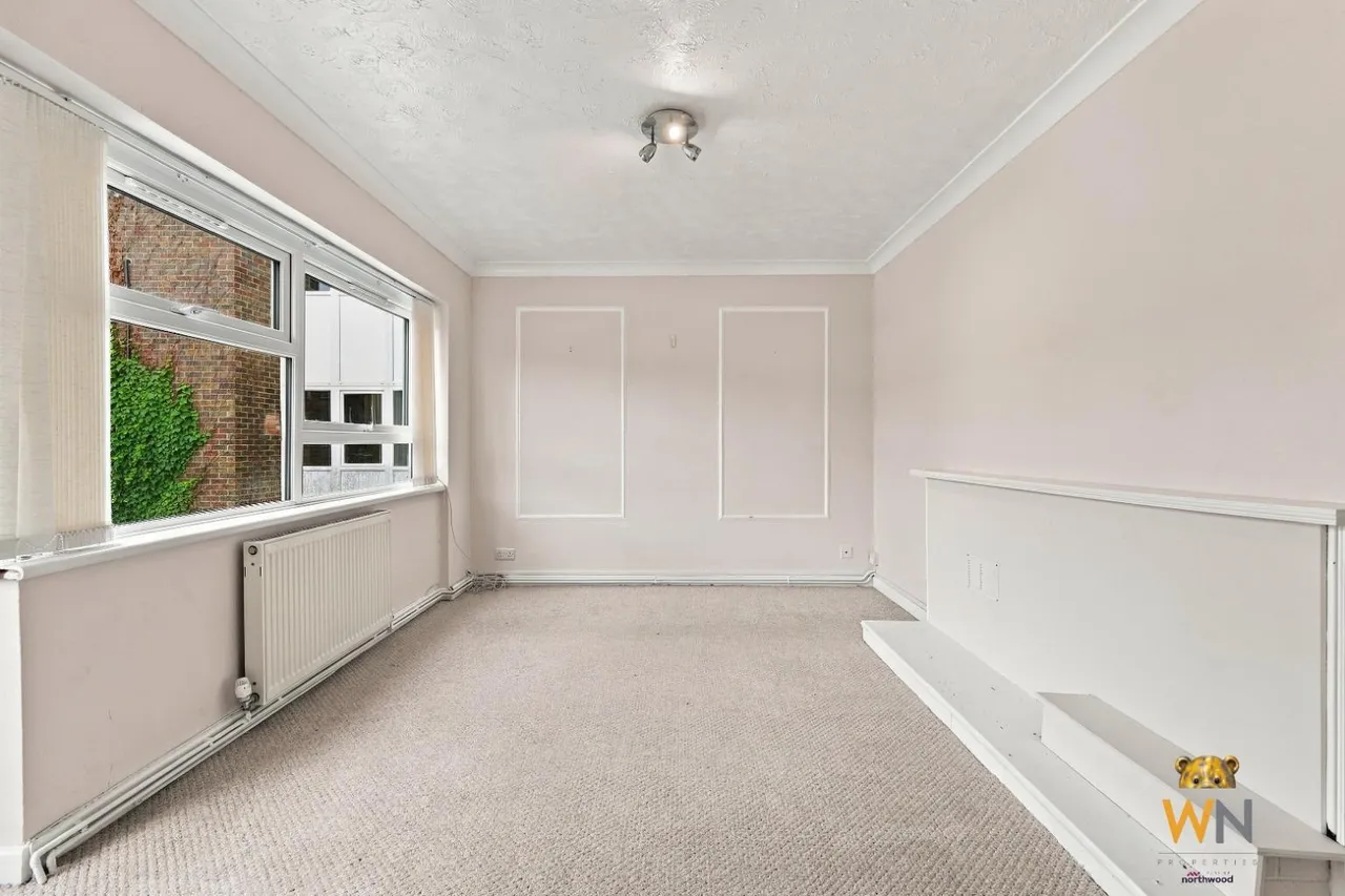 Hutton Road, Shenfield, CM15, photo 5