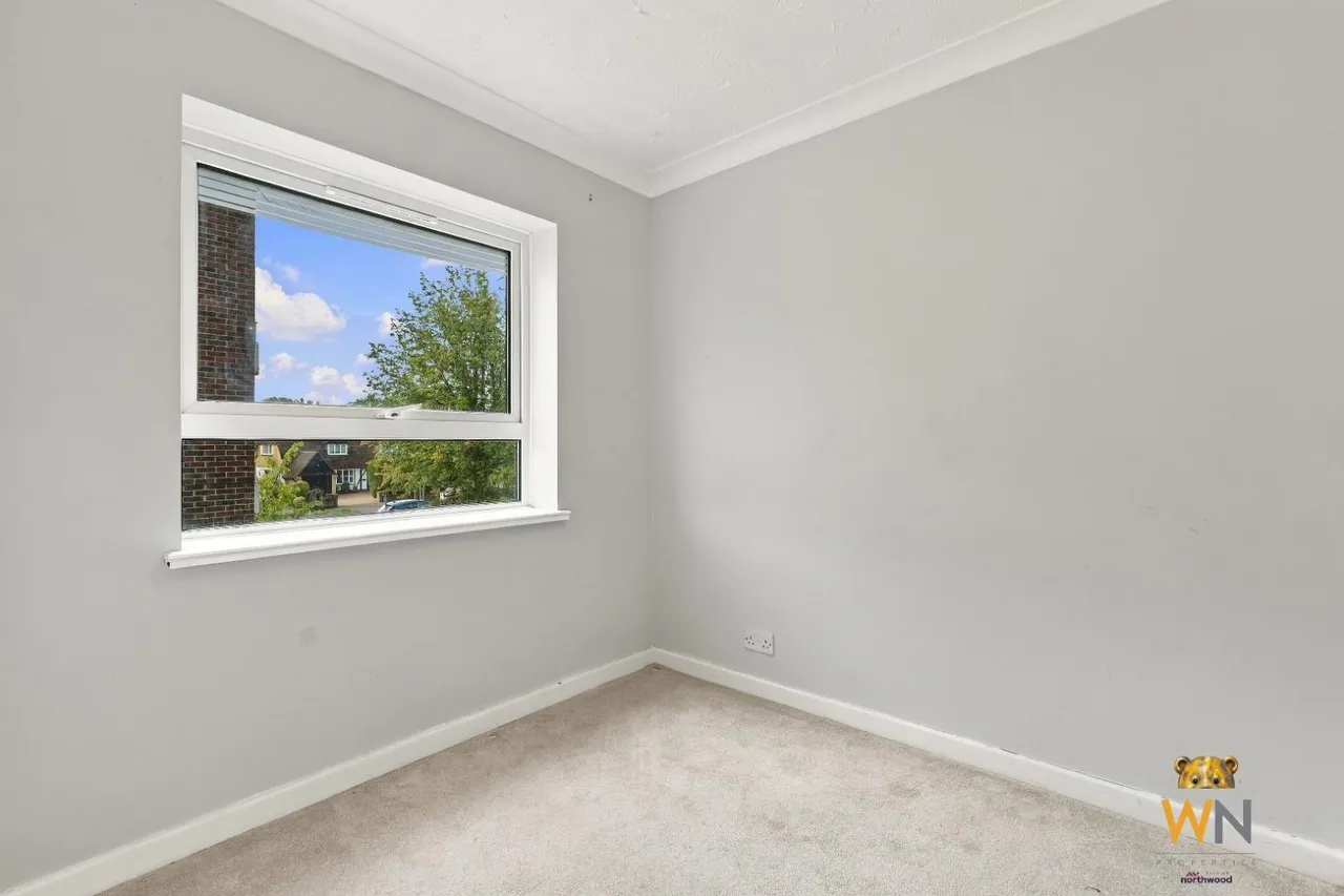 Hutton Road, Shenfield, CM15, photo 12