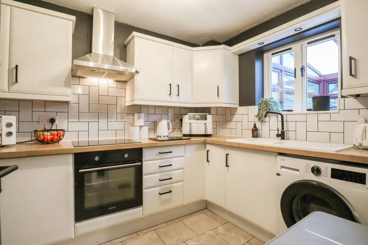Spreckley Road, Lower Compton, photo 7