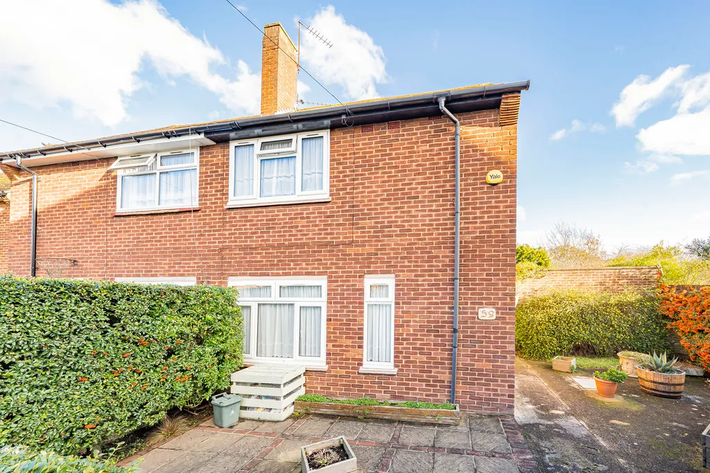 Brampton Road, Hillingdon, UB10, photo 26