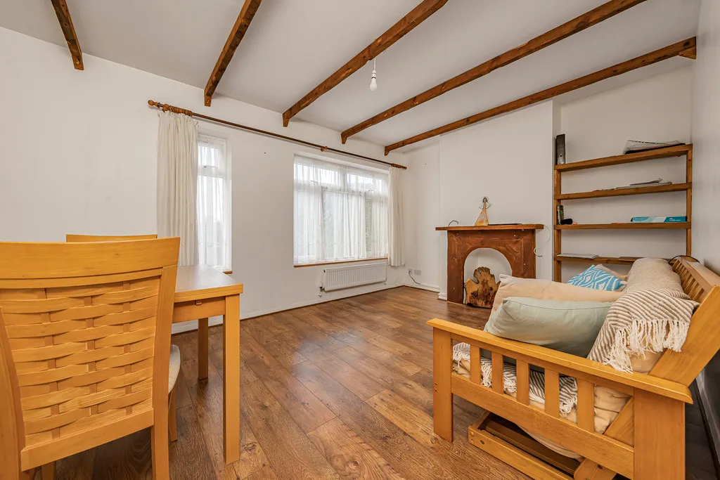 Brampton Road, Hillingdon, UB10, photo 4